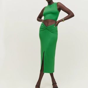 Reformation Rylan Knit Two Piece in Kelly Green. Size XS.